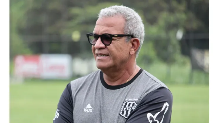 Foto: Diego Almeida/PontePress - Técnico da Ponte pode ganhar um reforço vindo do São Paulo.