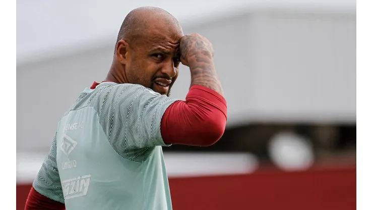 FOTO: LUCAS MERÇON / FLUMINENSE F.C - Felipe Melo deixou claro que eliminação contra o Olimpia-PAR fez a diferença para Flu entrar ligado contra o Flamengo