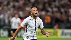 Maycon acertou retorno ao Corinthians (Foto: Daniel Vorley/AGIF)