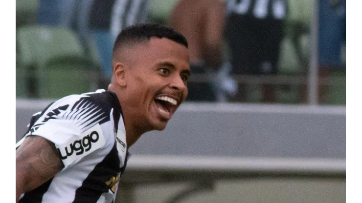 Foto: Fernando Moreno/AGIF - Allan ativa modo sincero e comenta sobre o clássico