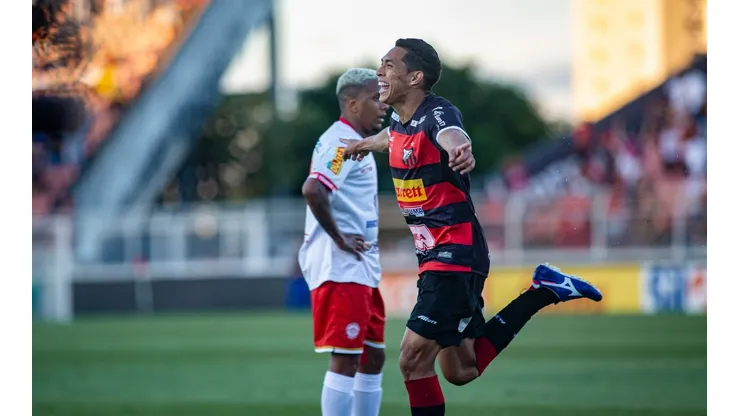 Diogo Reis/AGIF. Igor Henrique já foi volante, meia, atacante e goleiro do Ituano.