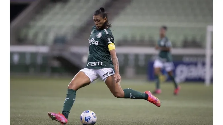 Zaneratto expõe expectativas para estreia no Brasileirão Feminino e manda recado para torcida do Palmeiras