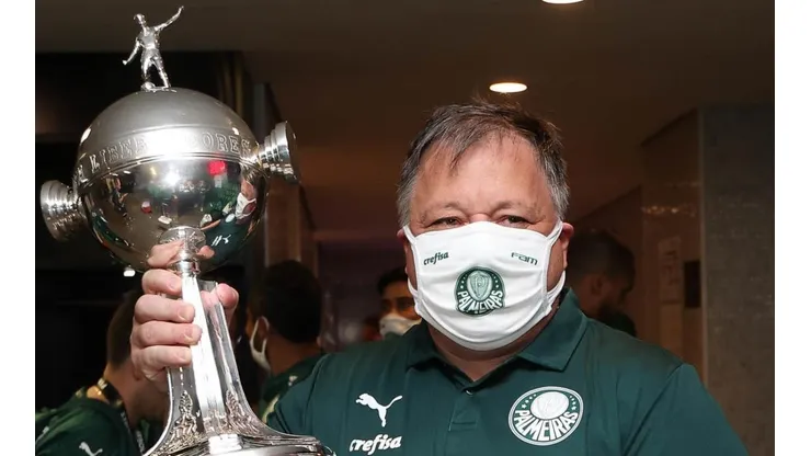 Foto: Cesar Greco / Flickr Palmeiras - Barros é avisado sobre decisão da FIFA que pode aproximar Palmeiras de atacante
