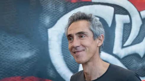 Foto: Alexandre Vidal/CRF - Técnico do Flamengo já aprovou a chegada de um novo zagueiro.