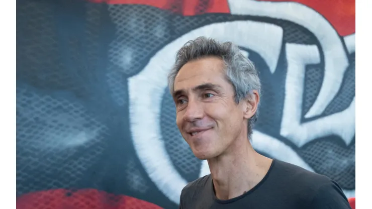 Foto: Alexandre Vidal/CRF - Técnico do Flamengo já aprovou a chegada de um novo zagueiro.