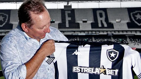 Foto: Vitor Silva/BFR | John Textor já prometeu novo treinador, reforços e alto investimento