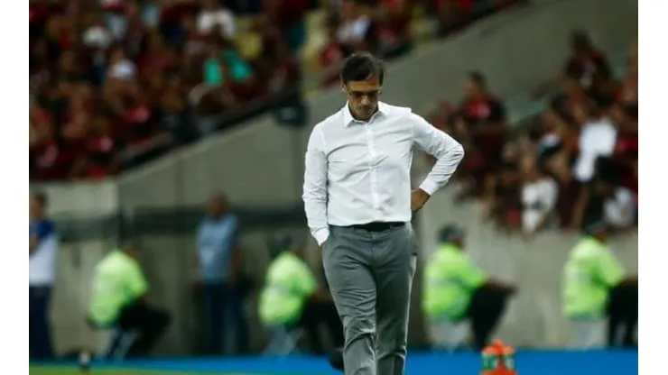 Fabián Bustos, técnico do Santos (Foto: Bruna Prado/Getty Images)