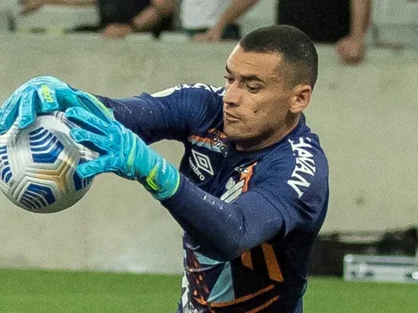 Pelo goleiro Santos, torcida do Flamengo faz campanha para medalhão jogar no Athletico-PR