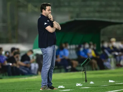 ELENCO RACHADO? Daniel Paulista ensaia reação do Guarani no Paulistão em meio à insatisfação no vestiário