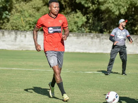 Atacante Erik expõe um dos principais focos do Vitória na temporada e enfatiza: "Vamos em busca"