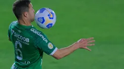 Foto: Marcello Zambrana/AGIF - Busanello deixa a Chapecoense rumo ao Dnipro, da Ucrânia