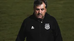 Gilson Kleina, técnico da Ponte Preta no Paulistão (Foto: Ettore Chiereguini/AGIF)