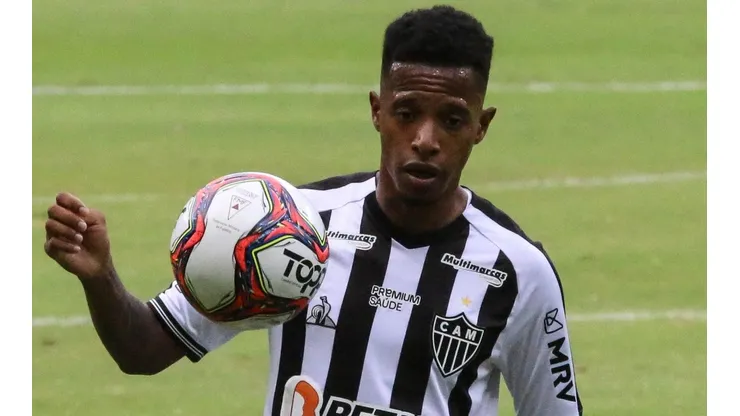 Foto: Fernando Moreno/AGIF - Tchê Tchê: futuro encaminhado no Atlético
