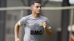 Foto: Rafael Ribeiro/CRVG - Vinda de Bruno Gomes permite ao Inter se "livrar" de encostado: o zagueiro Zé Gabriel