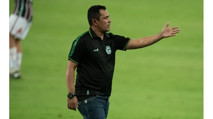 Foto: Jorge Rodrigues/AGIF - Glaúber Ramos técnico do Goiás