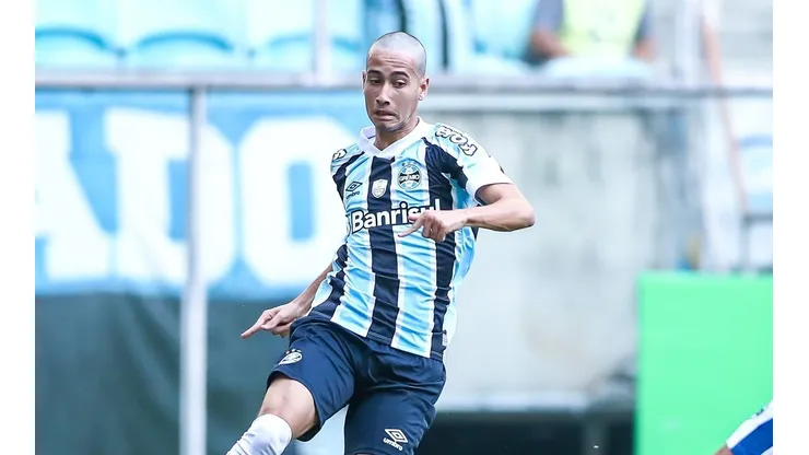 Foto: Lucas Uebel/Grêmio/Divulgação - Gabriel Silva: 1ª chance como titular entre os profissionais