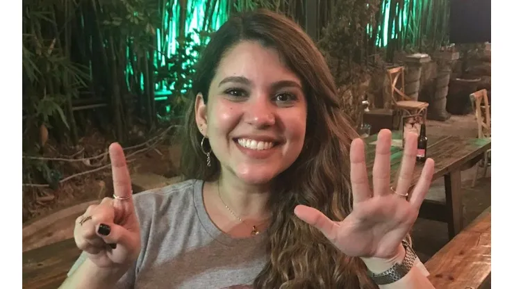 Foto: Arquivo pessoal - Tati comemorando mais um título dos Pats