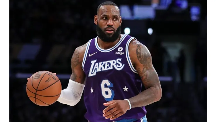 O cartão de LeBron James vale muita grana (Foto: Meg Oliphant/Getty Images)