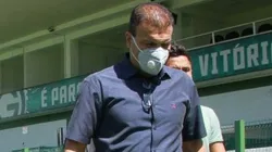 Foto: (Site Oficial Goiás/Rosiron Rodrigues/Goiás Esporte Clube) - Harlei Menezes, vice de futebol do Goiás, quer trazer mais quatro reforços antes da Copa do Brasil