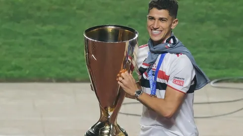 Marcello Zambrana/AGIF - Vitor Bueno chega ao Athletico em definitivo