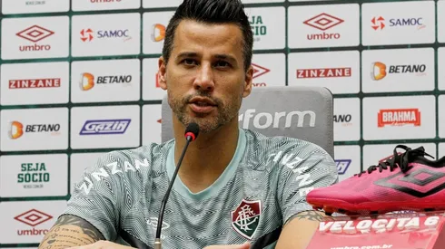 FOTO: LUCAS MERÇON / FLUMINENSE F.C. / DIVULGAÇÃO - Fábio: novo reforço do Tricolor para a temporada 2022