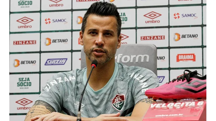 FOTO: LUCAS MERÇON / FLUMINENSE F.C. / DIVULGAÇÃO - Fábio: novo reforço do Tricolor para a temporada 2022
