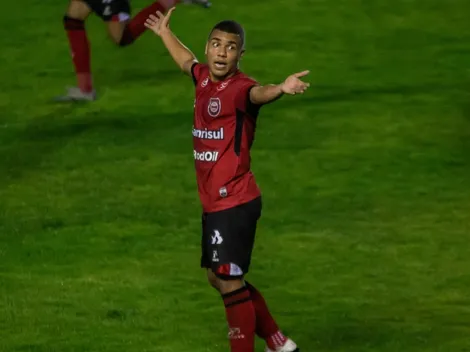 Novo destino: Meia Bruno Matias deixa o Brasil de Pelotas e acerta com equipe da Série B; confira