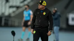 Foto: Jorge Rodrigues/AGIF - Waguinho Dias, treinador do Brusque