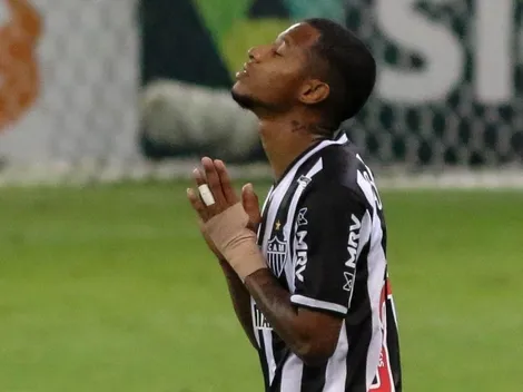 Caetano elogia Tchê Tchê e dá pista sobre futuro no Galo: “Empresário questionou"