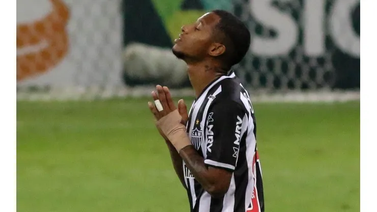 Fernando Moreno/AGIF - Tchê Tchê tem futuro indefinido no Atlético-MG