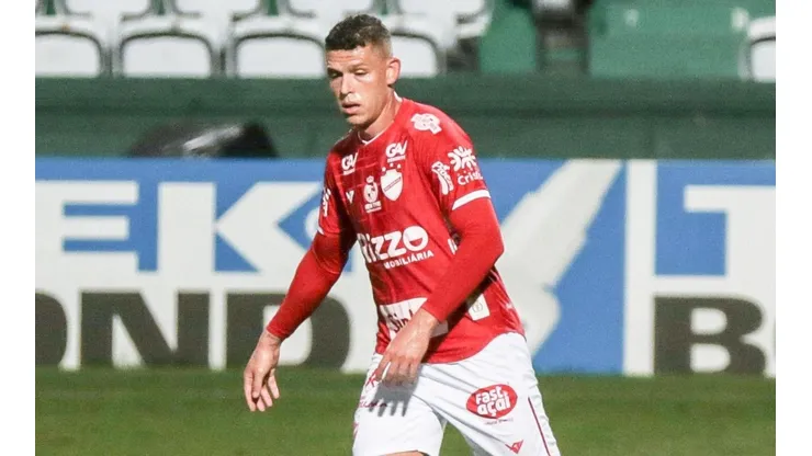 Foto: (Robson Mafra/AGIF) - Renato fez uma análise deste começo de temporada do Vila Nova