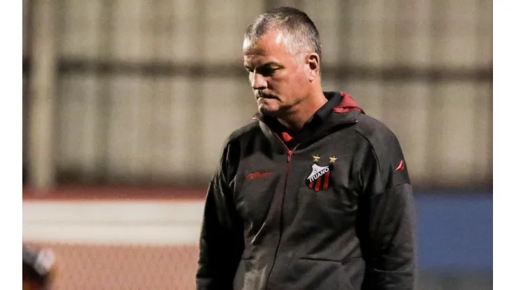 Foto: Robson Mafra/AGIF - Mazola Junior técnico do Ituano