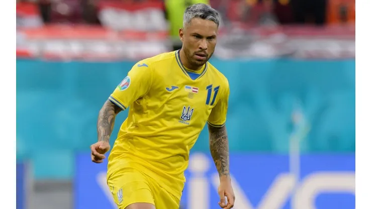 Foto: DeFodi Images via Getty Images/Romênia - Marlos: alegou não ter recebido contato do Athletico