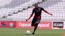 Matheus Felipe em treino do Athletico — Foto: Fabio Wosniak/Athletico