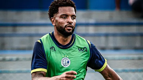 Foto: (Flickr Oficial Confiança/Lucas Almeida) - Nirley concedeu entrevista coletiva no Confiança nesta quarta (19)