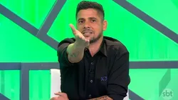 Foto: Reprodução Arena SBT/YouTube | Cicinho detona contratação do Internacional