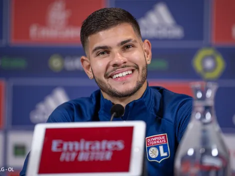 Gigante europeu tenta tirar meio-campista brasileiro Bruno Guimarães do Lyon, visando Copa do Mundo