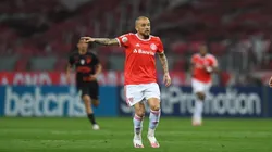 Ricardo Duarte/Inter - D' Alessandro, meia do Internacional