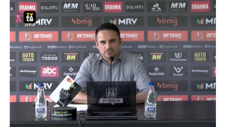 Foto: Reprodução TV Galo/YouTube | Zagueiro desejado pelo Atlético-MG fica mais perto de definir o futuro