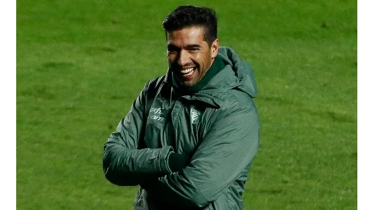 (Photo by Miguel Schincariol/Getty Images) - Abel deve avaliar a possibilidade.