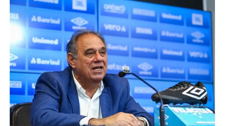 Vice-presidente do Grêmio, Dênis Abrahão, fala sobre a montagem do elenco gremista para 2022