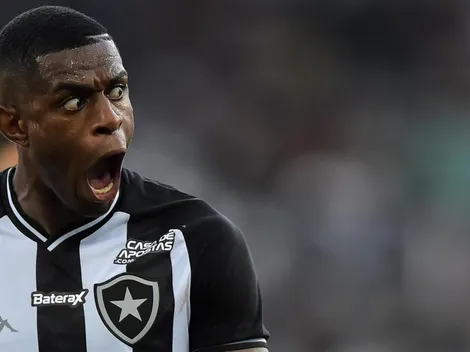 Dinheiro da venda de Benevenuto cai na conta e Bota abre negociações para fechar com dois reforços