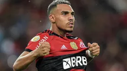 Foto: Thiago Ribeiro/AGIF - Matheuzinho foi um dos destaques em 2021.