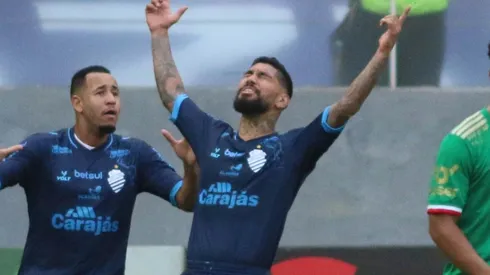 Foto: Fernando Moreno/AGIF - Yuri em ação pelo CSA