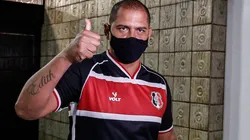 Paulo Paiva/AGIF - Walter, atacante do Santa Cruz