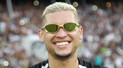 Foto: Vitor Silva/Botafogo - Navarro comemorou título do Palmeiras na Libertadores obviamente pela rivalidade entre Botafogo x Flamengo