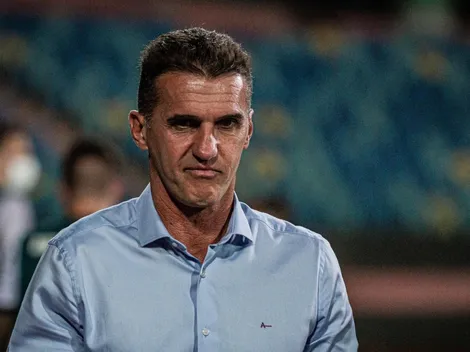 Meia “esquecido” por Mancini no Grêmio é desejado pelo Botafogo