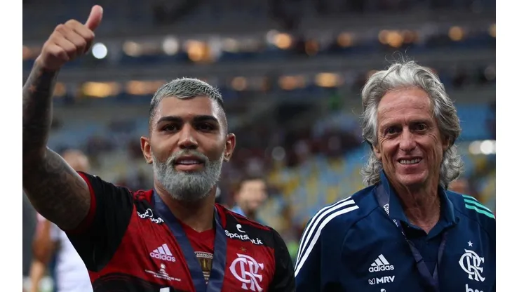 Foto: Buda Mendes/Getty Images/Brasil - Jorge Jesus ao lado de Gabigol