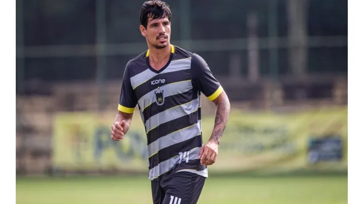 Andre Moreira/ Volta Redonda - Eduardo Grasson, ex-zagueiro do Santa Cruz
