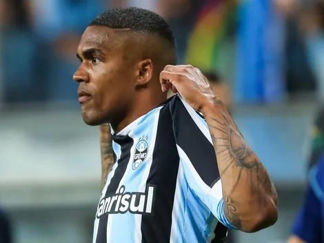 Interesse do Atlético-MG em Douglas Costa é real